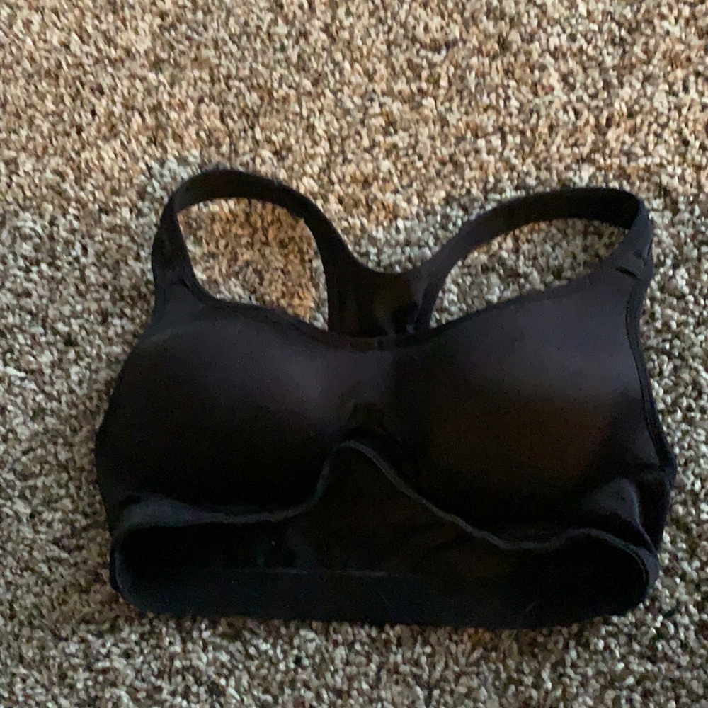 Plain black padded sports bra